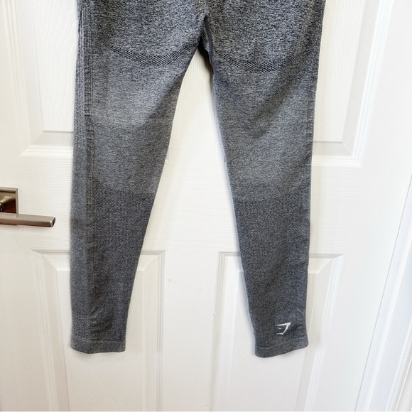 Gymshark Adapt Ombre High Waisted Leggings Yoga Black Marl Gray Women's M - Picture 10 of 11